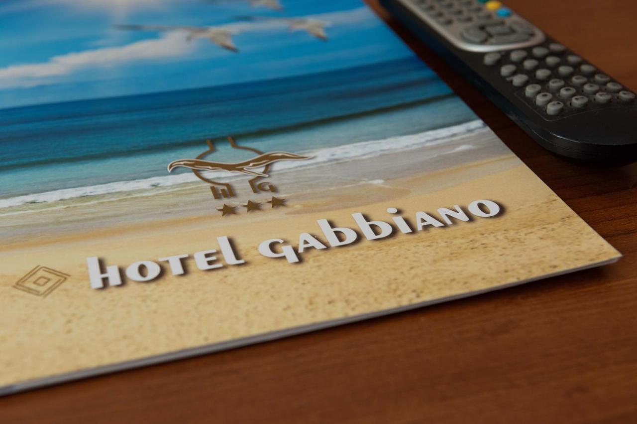 Hotel Gabbiano Порто-Сан-Джорджо Экстерьер фото
